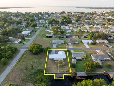 219 Cumquat Road NE Lake Placid FL 33852