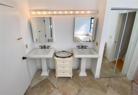 902 Holoma Drive Vero Beach FL 32963