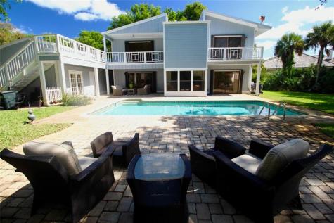 902 Holoma Drive Vero Beach FL 32963