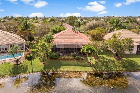 11183 NW 69th Place Parkland FL 33076