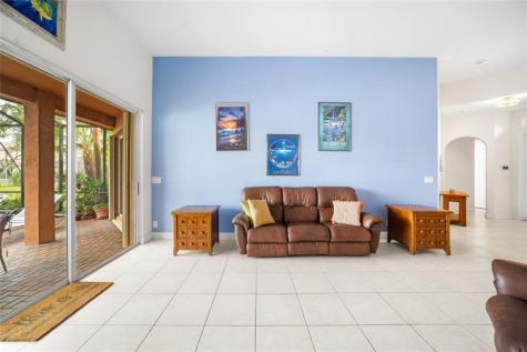 11183 NW 69th Place Parkland FL 33076