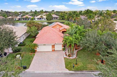 11183 NW 69th Place Parkland FL 33076