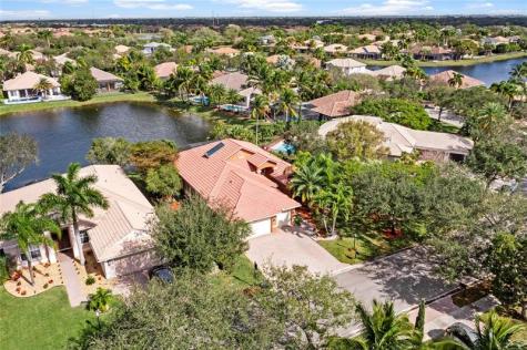 11183 NW 69th Place Parkland FL 33076
