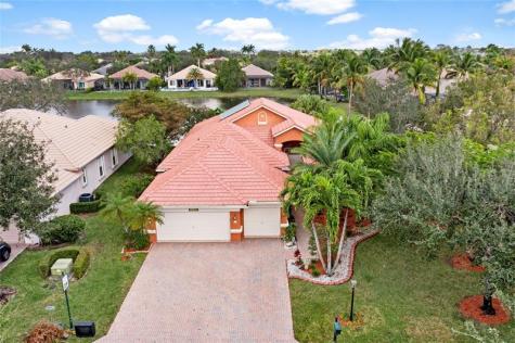 11183 NW 69th Place Parkland FL 33076