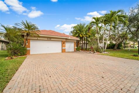 11183 NW 69th Place Parkland FL 33076