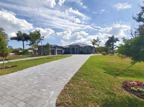 11000 SW 30th Court Davie FL 33328