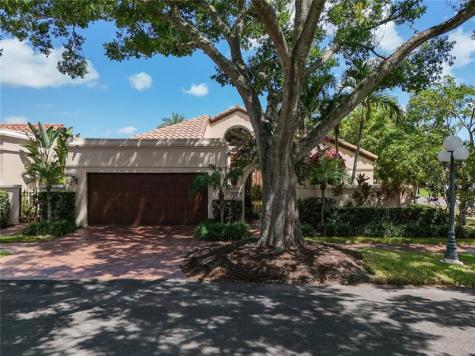 2851 Via Venezia Deerfield Beach FL 33442