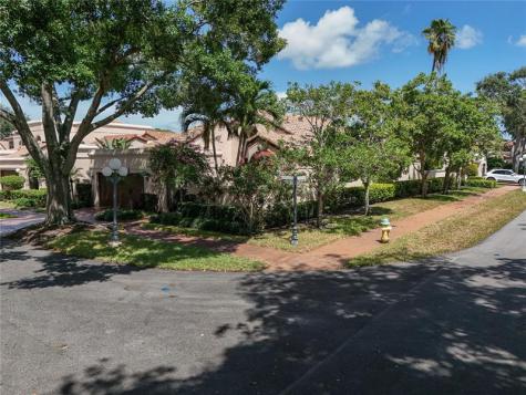 2851 Via Venezia Deerfield Beach FL 33442