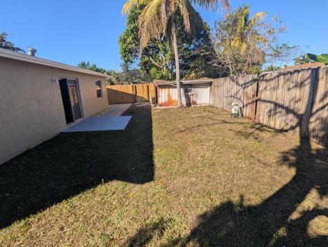 7713 Kimberly Boulevard North Lauderdale FL 33068