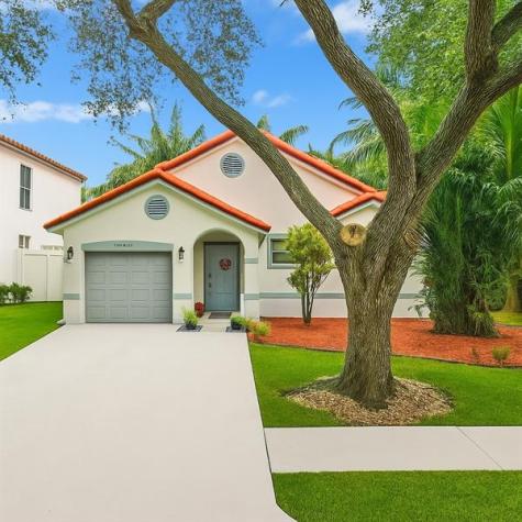 9801 NW 5th Court Plantation FL 33324