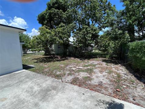 1835 NW 122nd Street Miami FL 33167