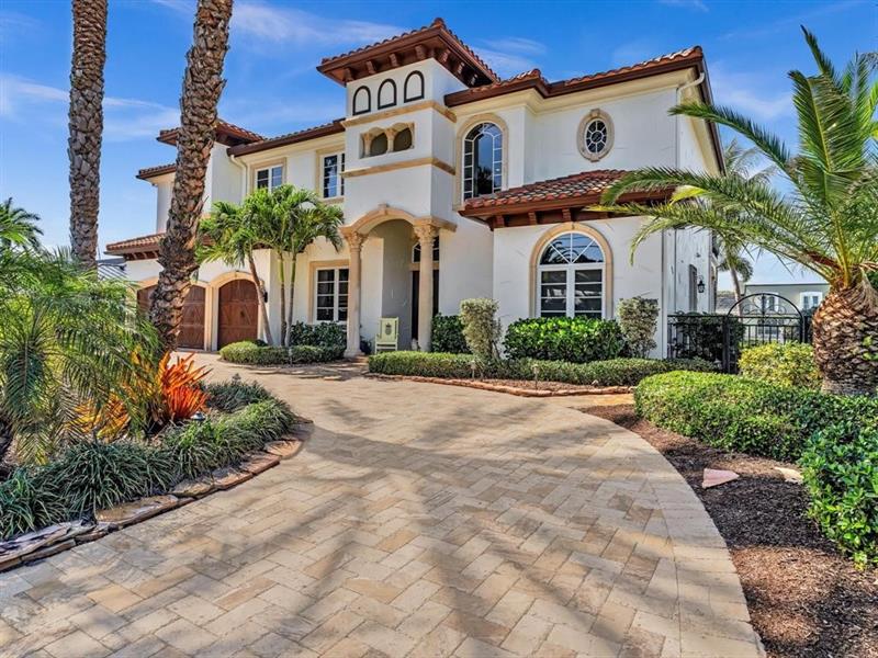 4431 NE 24th Avenue Lighthouse Point FL 33064