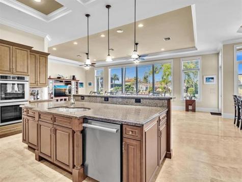 4431 NE 24th Avenue Lighthouse Point FL 33064