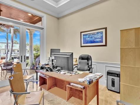 4431 NE 24th Avenue Lighthouse Point FL 33064