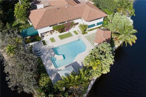 2441 SW 28th Avenue Fort Lauderdale FL 33312