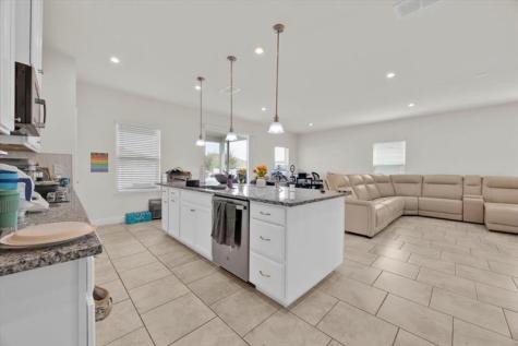 541 Rominger Loop Apopka FL 32712