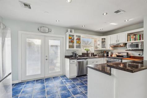 2216 NW 2nd Avenue Wilton Manors FL 33311