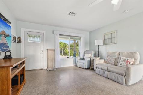 2216 NW 2nd Avenue Wilton Manors FL 33311