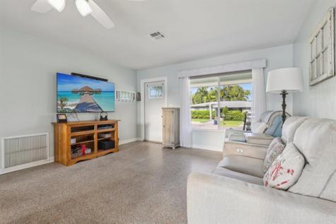 2216 NW 2nd Avenue Wilton Manors FL 33311