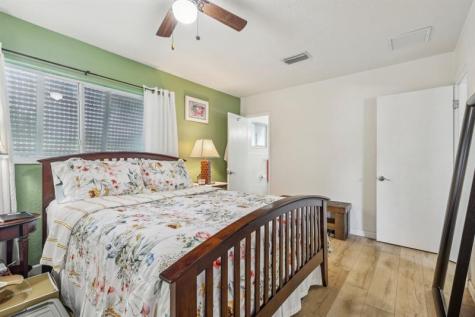 2216 NW 2nd Avenue Wilton Manors FL 33311