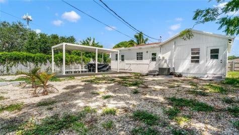 516 Puritan Road West Palm Beach FL 33405
