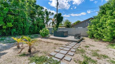 516 Puritan Road West Palm Beach FL 33405
