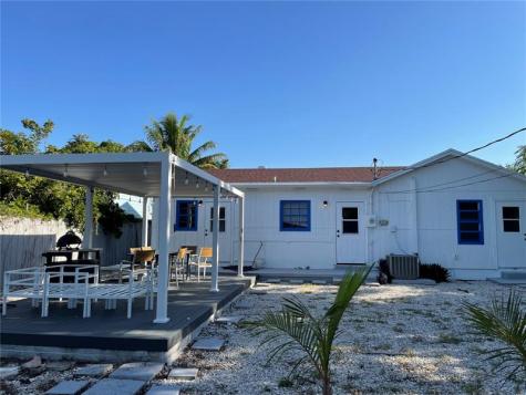 516 Puritan Road West Palm Beach FL 33405