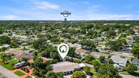 1600 Yale Drive Hollywood FL 33021