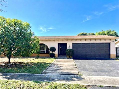 8800 NW 3 Street Pembroke Pines FL 33024