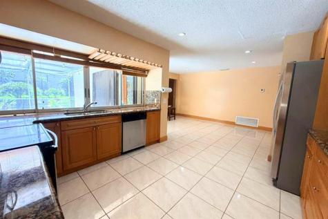 8800 NW 3 Street Pembroke Pines FL 33024
