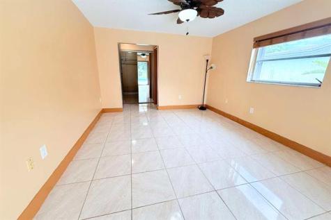 8800 NW 3 Street Pembroke Pines FL 33024