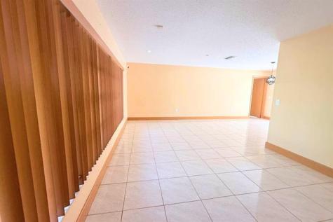 8800 NW 3 Street Pembroke Pines FL 33024