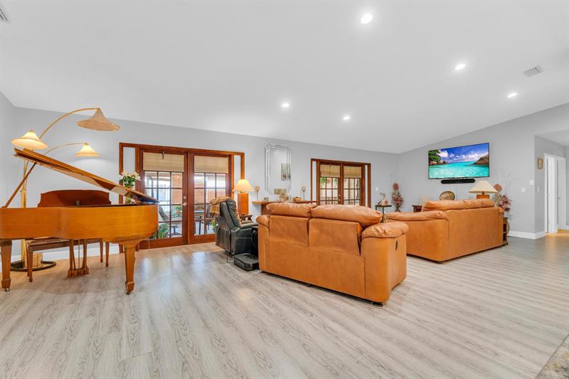 18201 SW 87th Avenue Palmetto Bay FL 33157