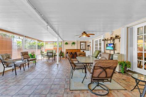 18201 SW 87th Avenue Palmetto Bay FL 33157