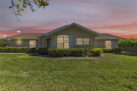 18201 SW 87th Avenue Palmetto Bay FL 33157