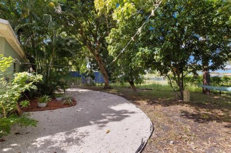 2091 SW 30th Terrace Fort Lauderdale FL 33312
