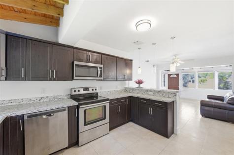 1435 SW 5th Court Fort Lauderdale FL 33312