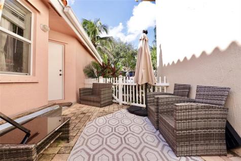 6602 Geneva Street Lake Worth FL 33467