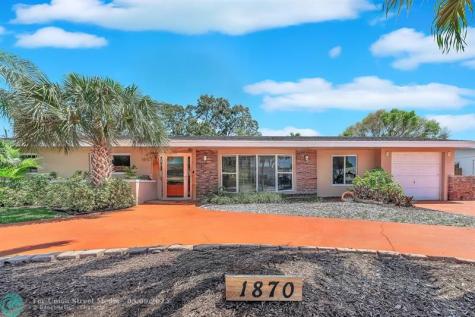 1870 NE 197th Terrace Miami FL 33179
