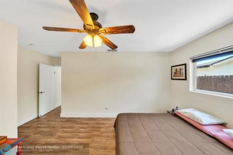 1870 NE 197th Terrace Miami FL 33179