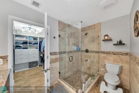 1870 NE 197th Terrace Miami FL 33179