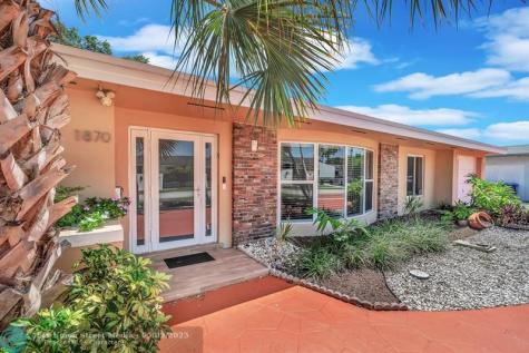 1870 NE 197th Terrace Miami FL 33179