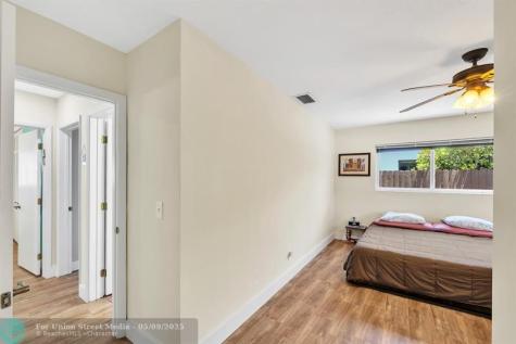 1870 NE 197th Terrace Miami FL 33179