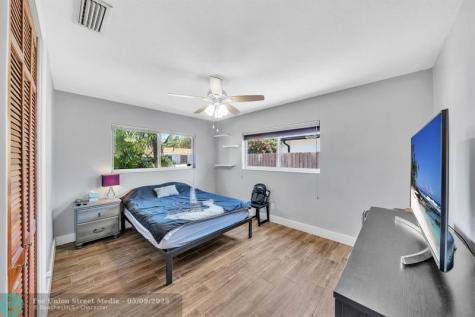 1870 NE 197th Terrace Miami FL 33179