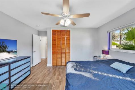 1870 NE 197th Terrace Miami FL 33179