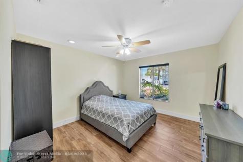 1870 NE 197th Terrace Miami FL 33179
