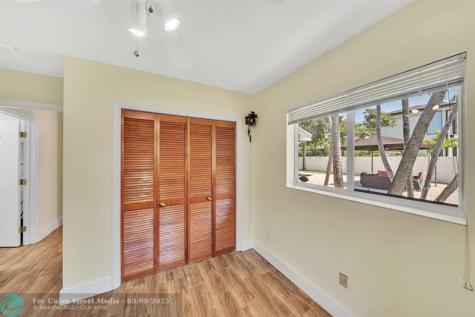 1870 NE 197th Terrace Miami FL 33179