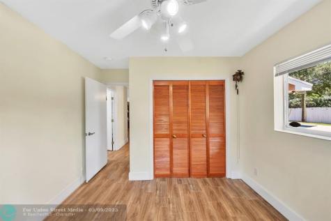 1870 NE 197th Terrace Miami FL 33179