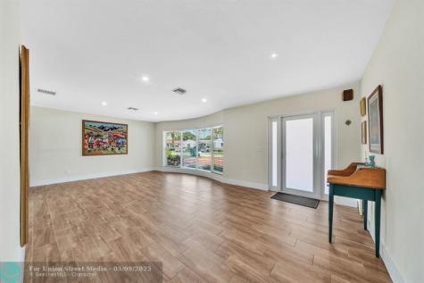 1870 NE 197th Terrace Miami FL 33179