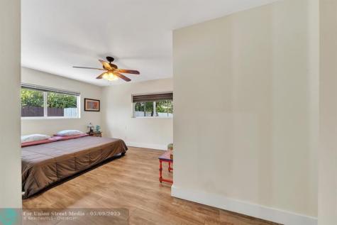 1870 NE 197th Terrace Miami FL 33179